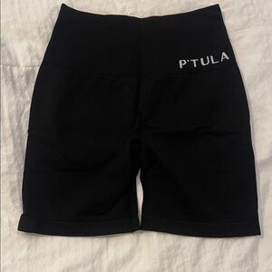 P'tula Women's Black Bike Shorts